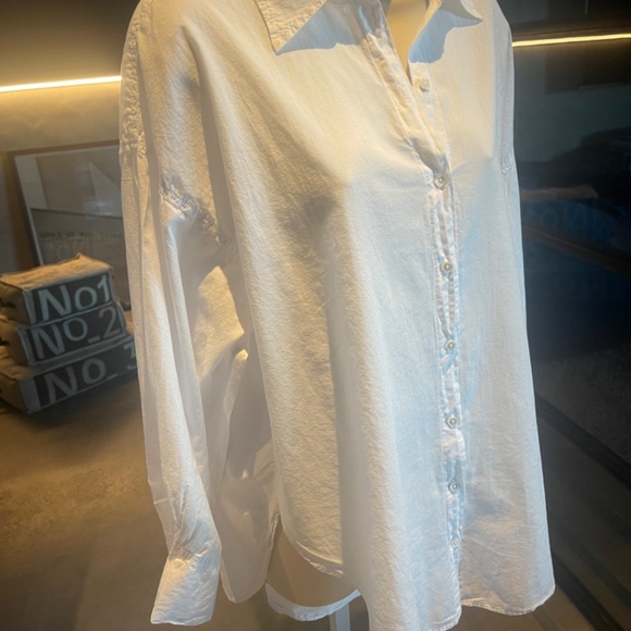 white cotton button down from Velvet. size small - Picture 3 of 7